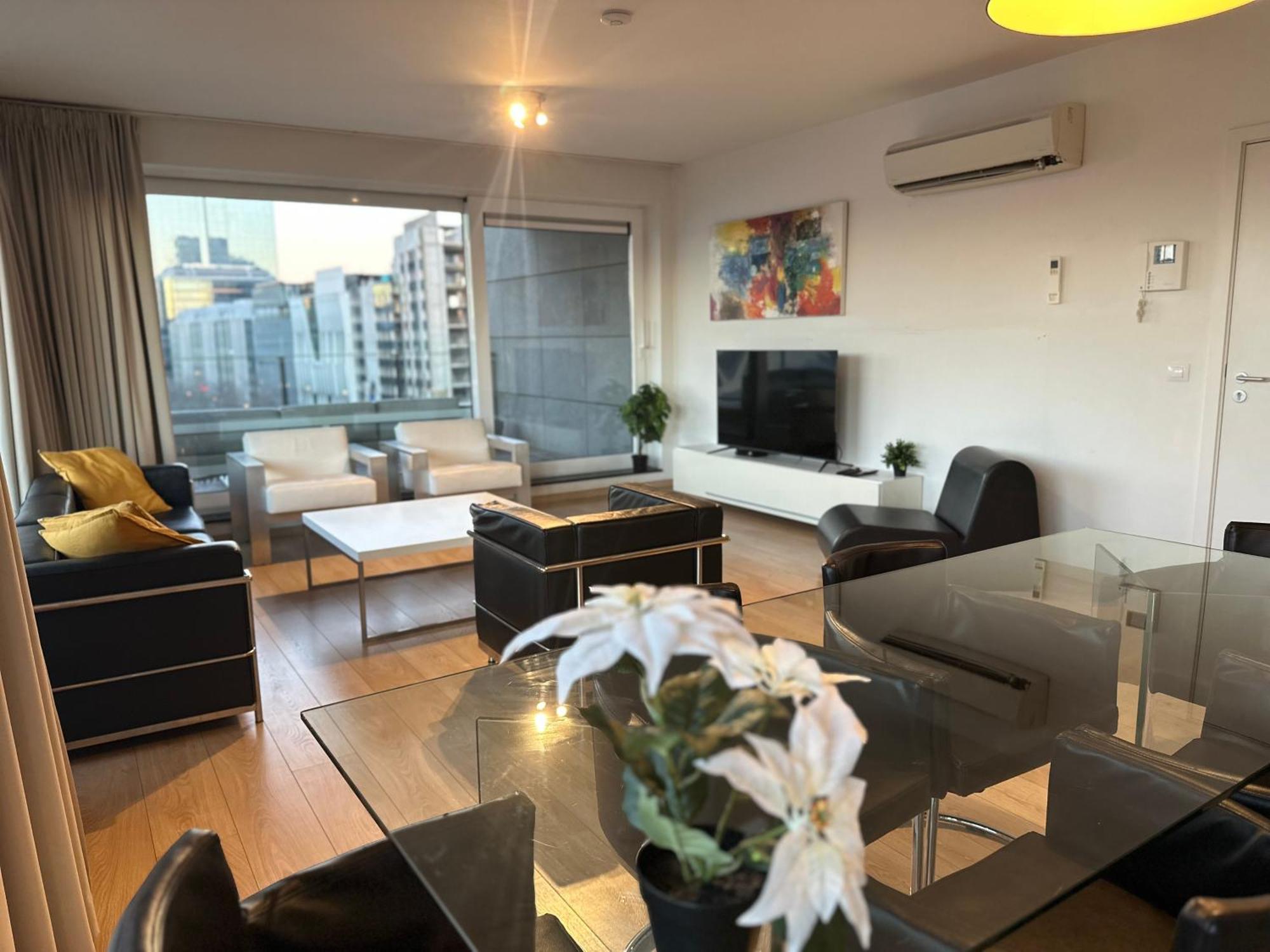 Apartment With Balcony In Brussels Center Eksteriør billede