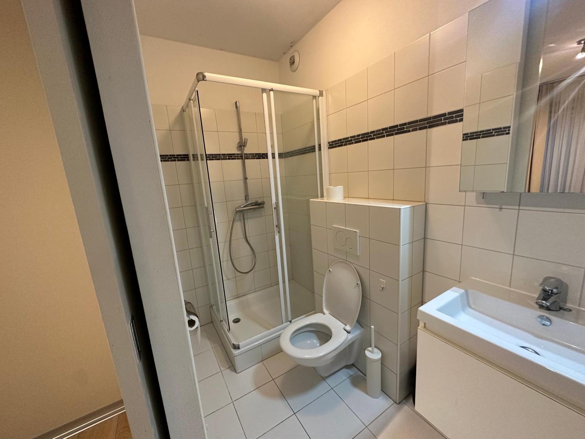 Apartment With Balcony In Brussels Center Eksteriør billede
