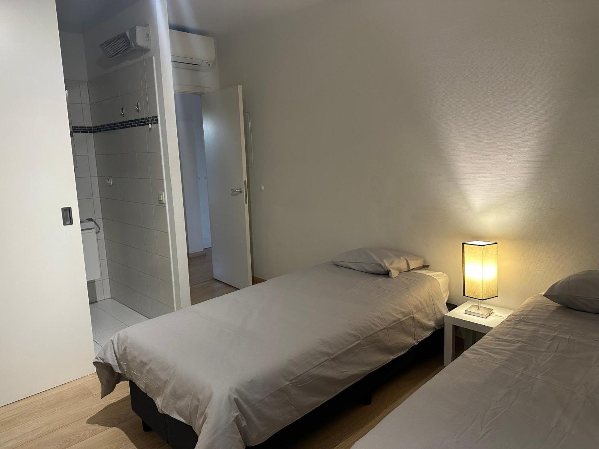 Apartment With Balcony In Brussels Center Eksteriør billede