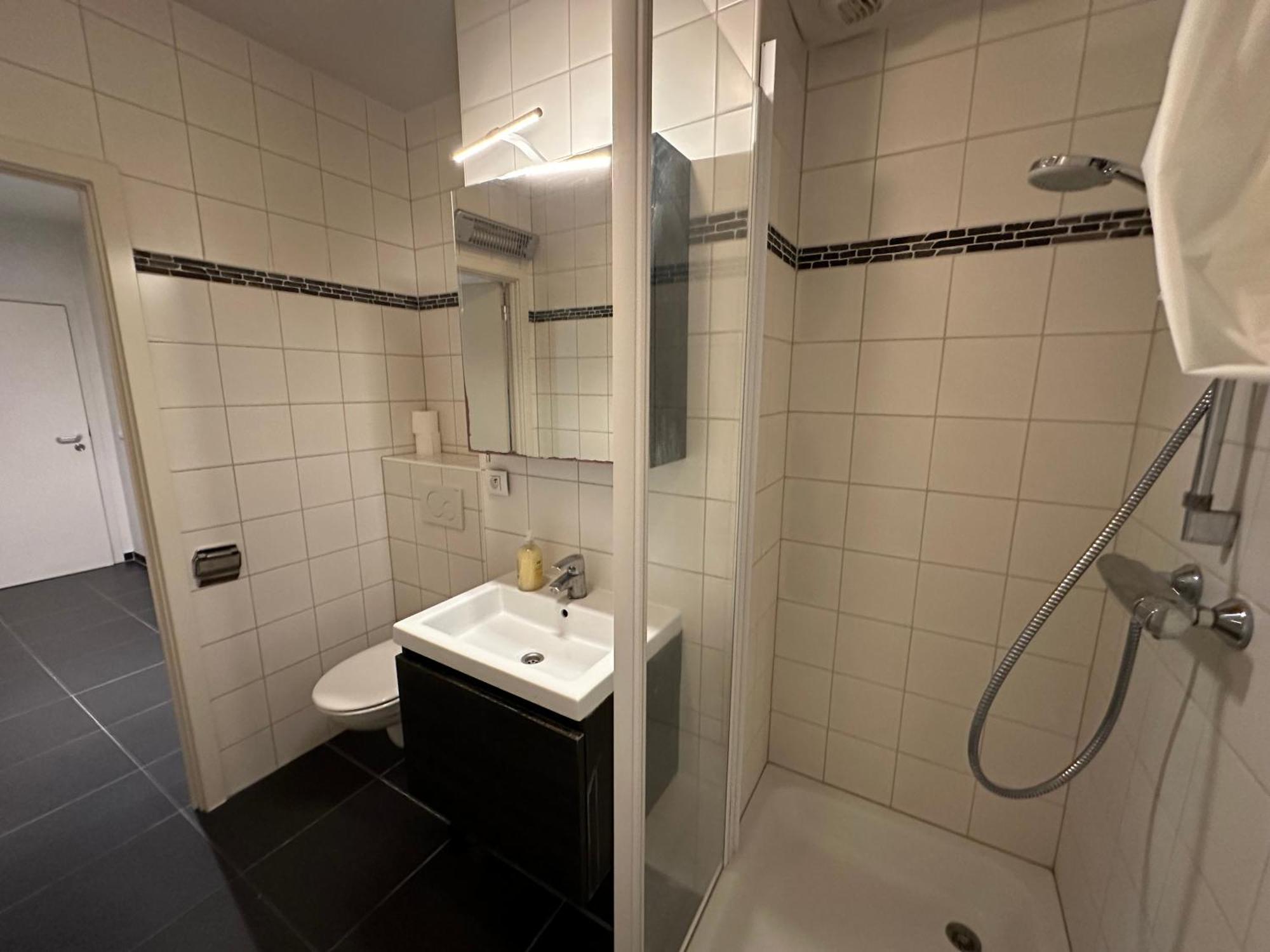 Apartment With Balcony In Brussels Center Eksteriør billede