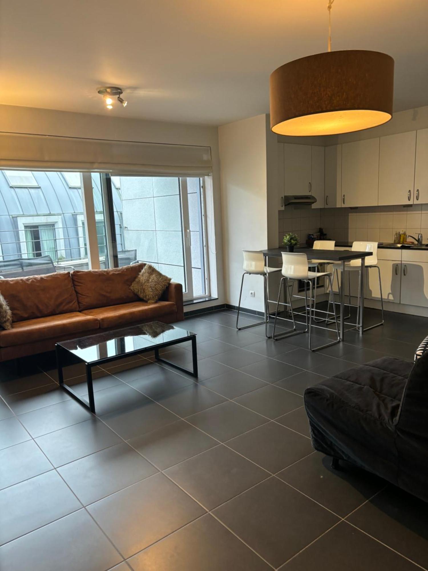 Apartment With Balcony In Brussels Center Eksteriør billede